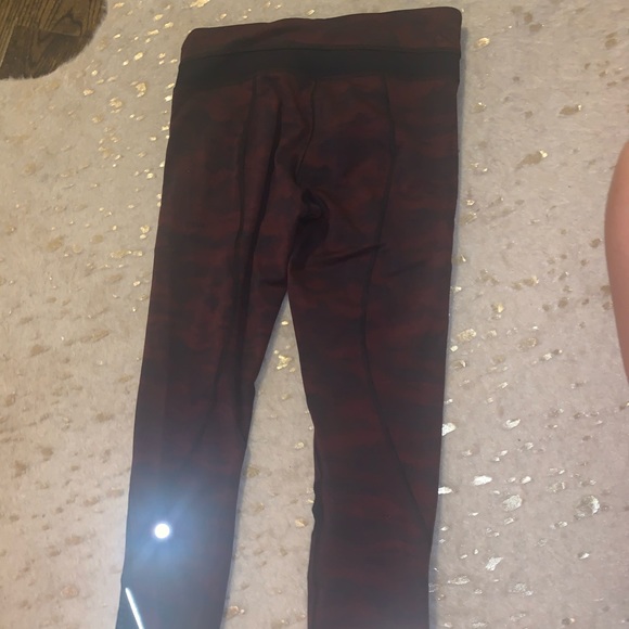 Lululemon leggings - Picture 2 of 3